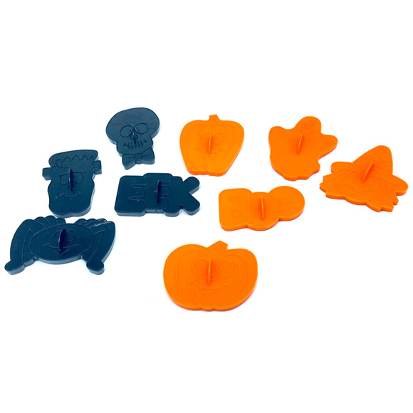 Set of 8 Vintage 1993 Wilton Halloween Cookie Cutters Orange and Black Pumpkins - Picture 1 of 11